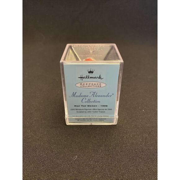 Madame Alexander “Merry Miniatures” Display Base & 7 Keepsake Collection Dolls - Picture 15 of 16